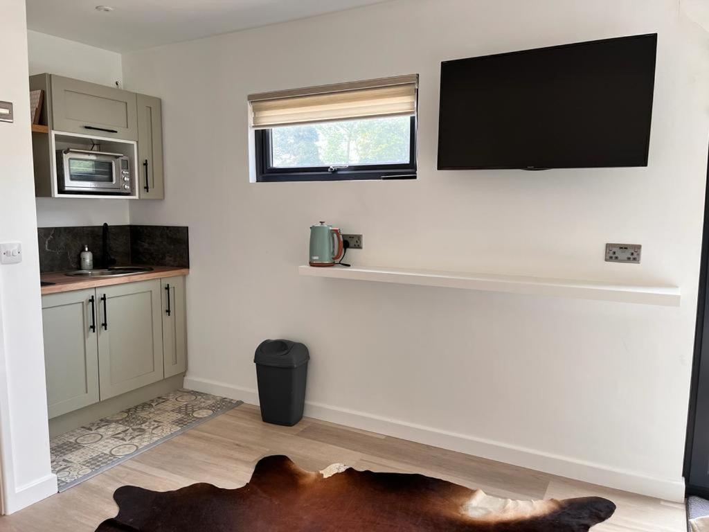 Mill Stream Retreat Villa Legbourne ภายนอก รูปภาพ
