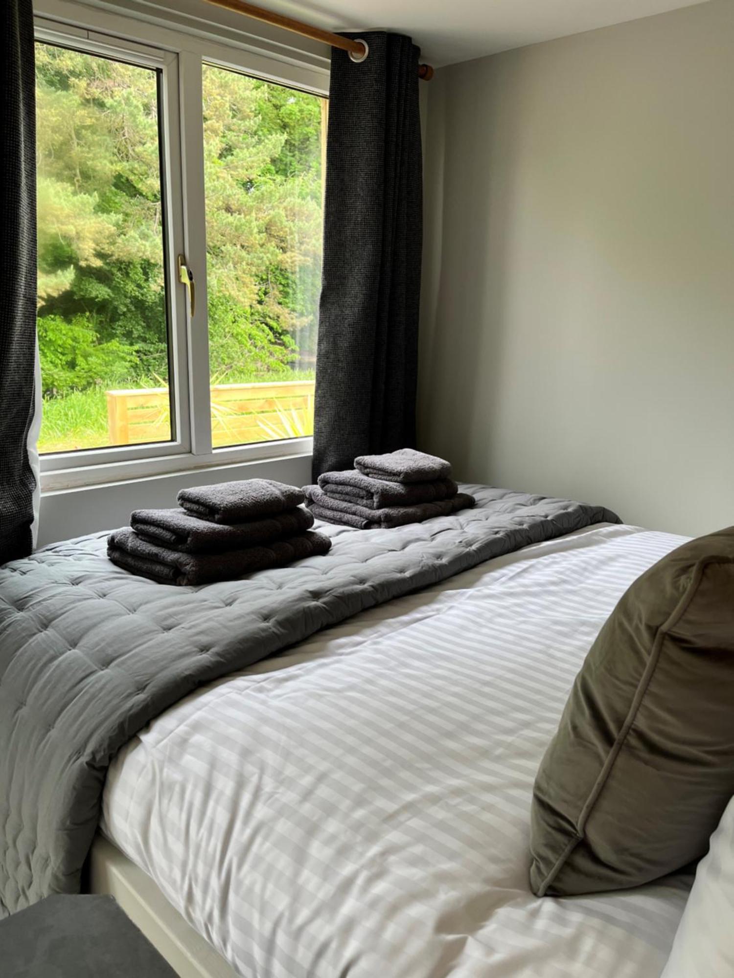 Mill Stream Retreat Villa Legbourne ภายนอก รูปภาพ